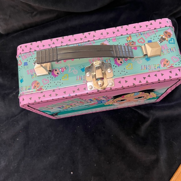 SHINE BRIGHT Tin Lunch Box. Pre-Owned. Filled with Shine Bright little toys. - Picture 3 of 11